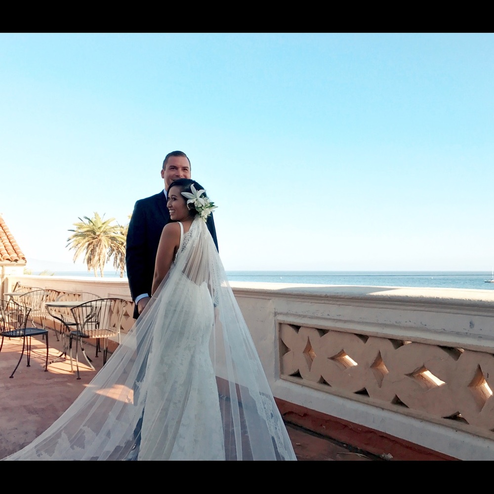 Katie May Lanai Wedding Gown Size 4